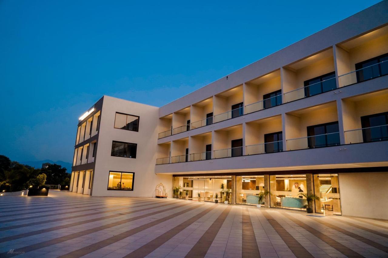 Pride Resort & Convention Center Ranakpur Near Ranakpur Dam Sādri Eksteriør billede